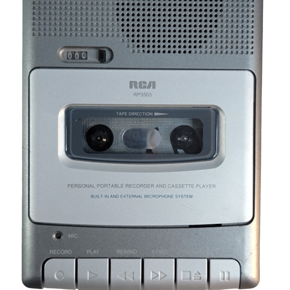 RCA RP3503 "Shoebox" Cassette Voice Recorder Personal Portable Player - Picture 2 of 9